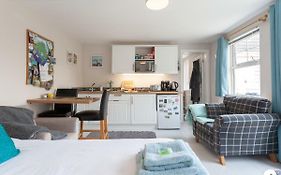 The Studio Castlerock With Hot Tub